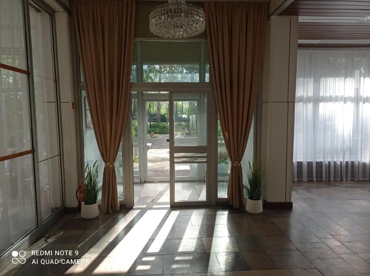 Krysztalowa Przystan Mrzeżyno Extérieur photo